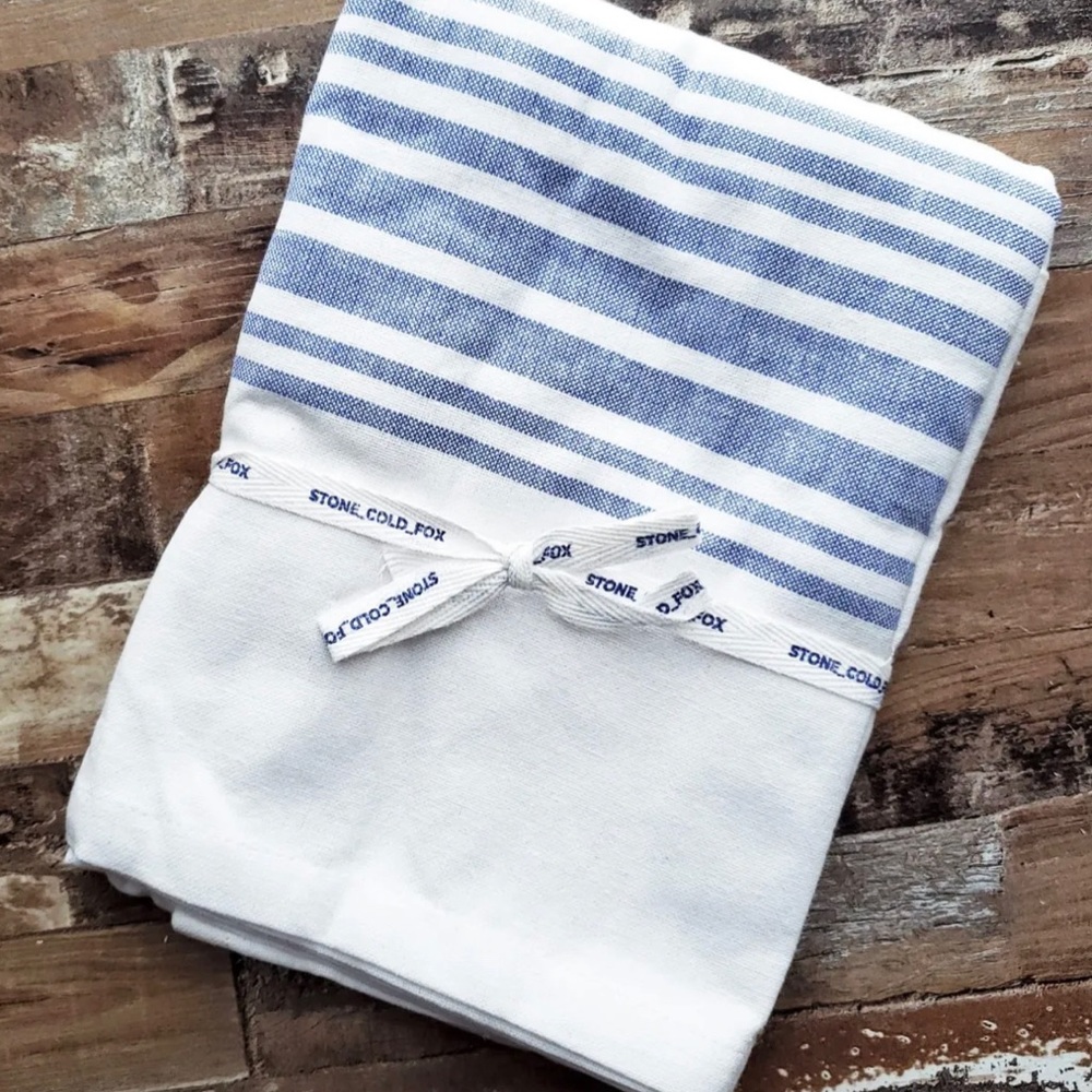 Stone Cold Fox Dish/Tea towels Set of 2